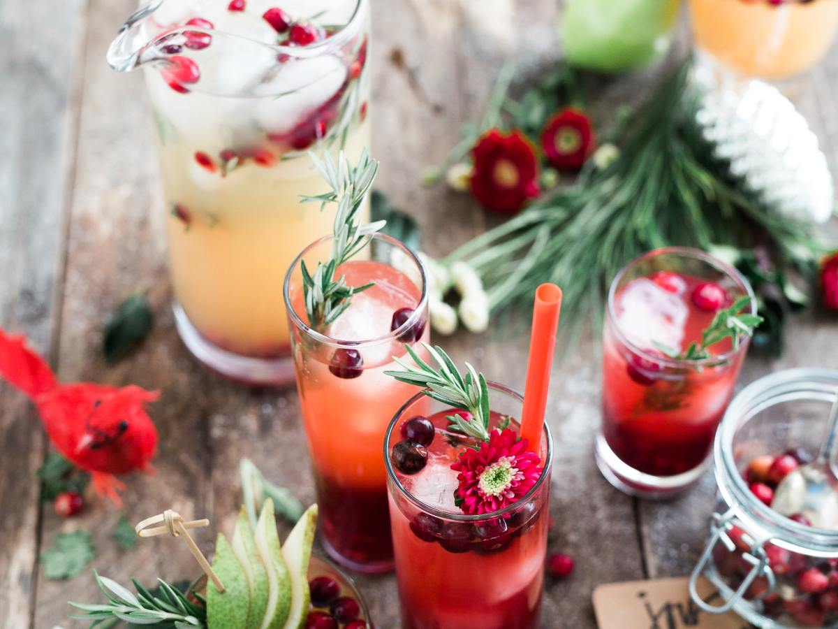 10 Ways to Have a Holly Jolly Holiday Party